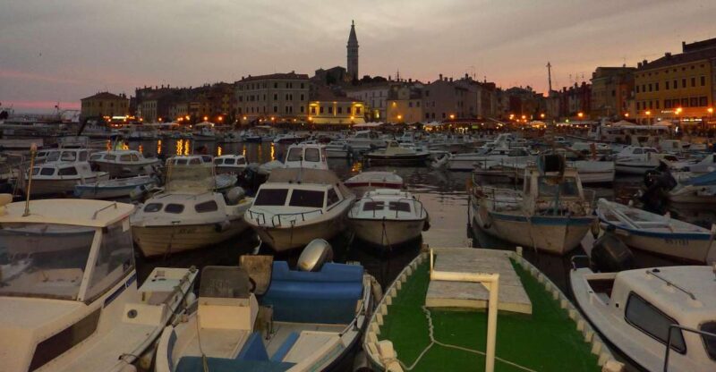 Rovinj: Private Walking Tour - Discovering Rovinjs Diverse History