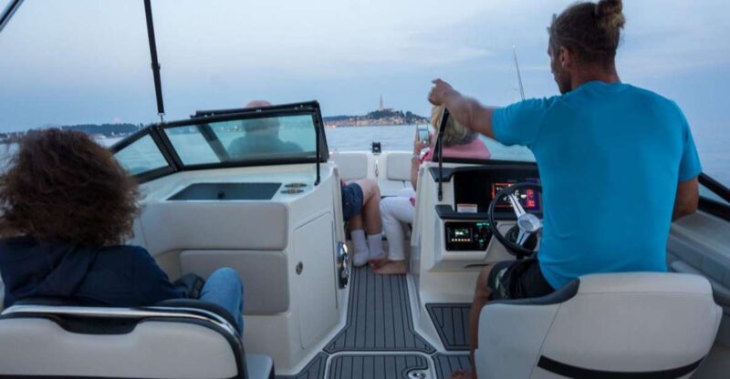 Rovinj: Sunrise Dolphins & Fishermen at Work Speedboat Tour - Itinerary and Logistics