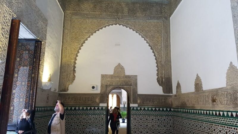 Royal Alcázar of Seville Skip-the-Line Guided Tour - Included Features