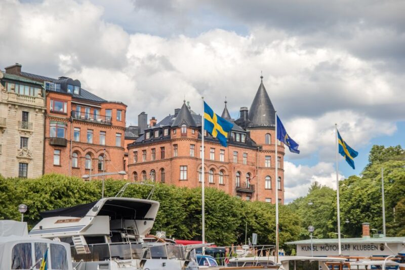 Royal Canal Tour - Explore Stockholm by Boat - Multilingual Audio Guide