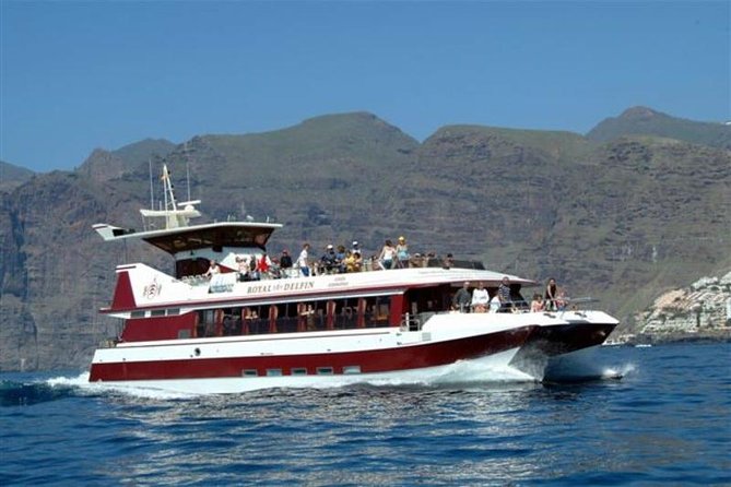 Royal Dolphin Whale Watching Excursion - Getting There