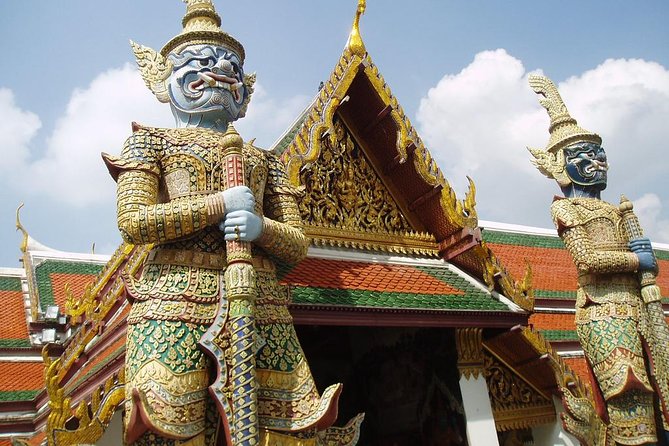 Royal Grand Palace Tour From Bangkok With Wat Phra Kaew (Sha Plus) - About the Grand Palace Complex