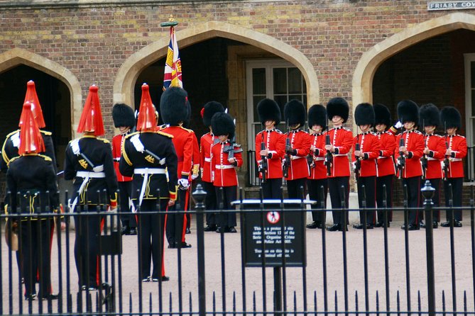 Royal London And Changing of Guard - Very Small Group Tour - Explore Royal London