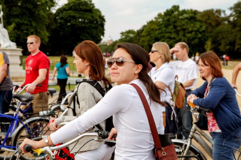 Royal London Half-Day Bike Tour - Key Points