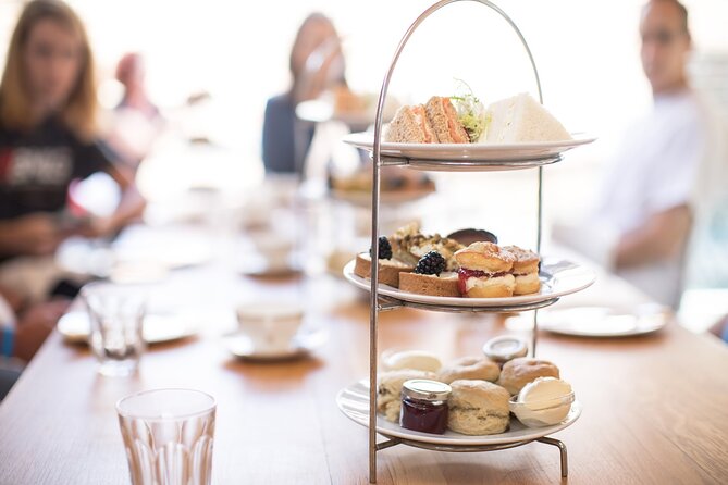 Royal London Tour With Westminster Abbey Visit & Afternoon Tea - Reviews and Feedback