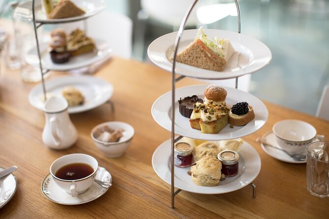 Royal London Tour With Westminster Abbey Visit & Afternoon Tea - Key Considerations