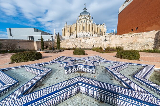 Royal Madrid - Private Virtual Live Experience - Booking Information