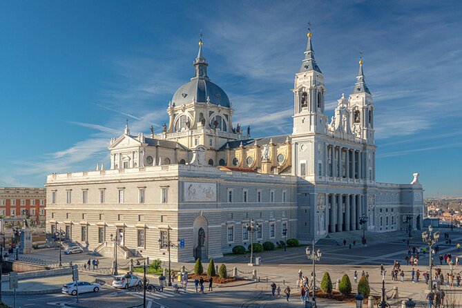 Royal Palace Afternoon Skip The Line & Madrid Historical Tour - Frequently Asked Questions