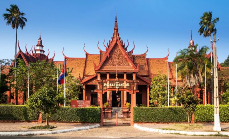Royal Palace, National Museum & Wat Phnom With Private Tour - Inclusions