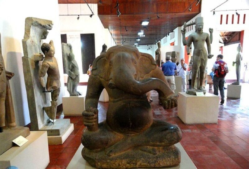 Royal Palace, National Museum & Wat Phnom With Private Tour - Traveler Reviews and Experiences