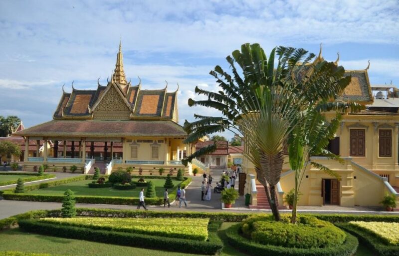 Royal Palace, National Museum & Wat Phnom With Private Tour - Additional Information