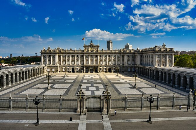 Royal Palace of Madrid and Almudena Cathedral Afternoon Tour - Feedback on Pacing and Stops