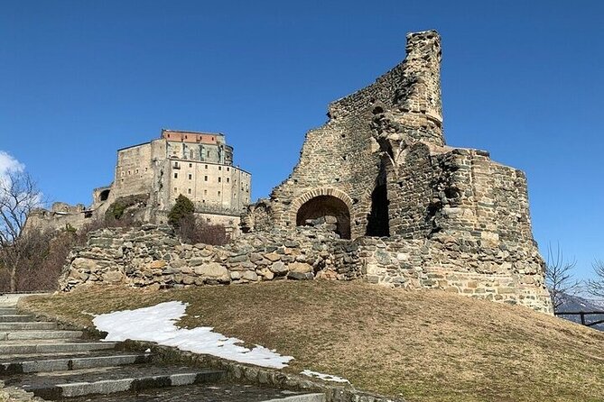 Royal Palace of Venaria and Sacra of San Michele - Getting to the Meeting Point