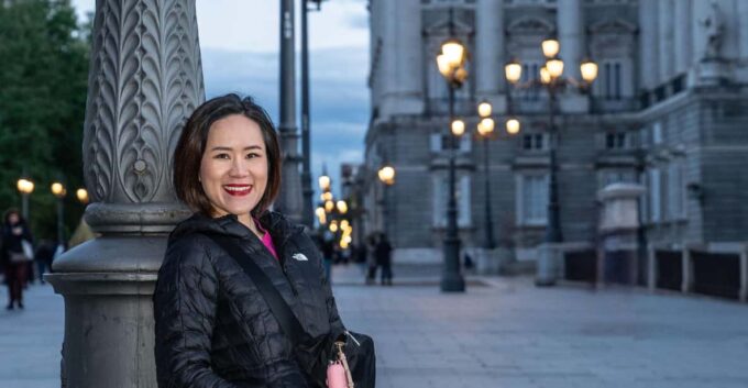 Royal Palace, Sol & Plaza Mayor Photo Tour - Tour Features