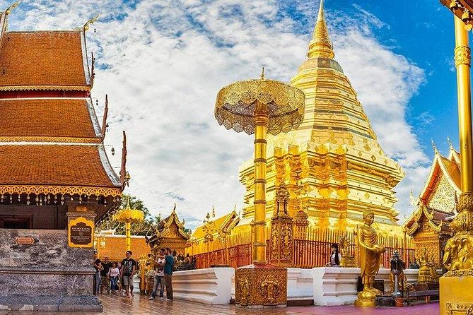 Royal Residence & Wat Phrathat Doi Suthep Half Day Tour From Chiang Mai - Meeting and Pickup