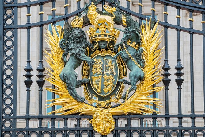 Royal Tour W/ Buckingham Palace Tickets - Semi-Private 8ppl Max - Frequently Asked Questions