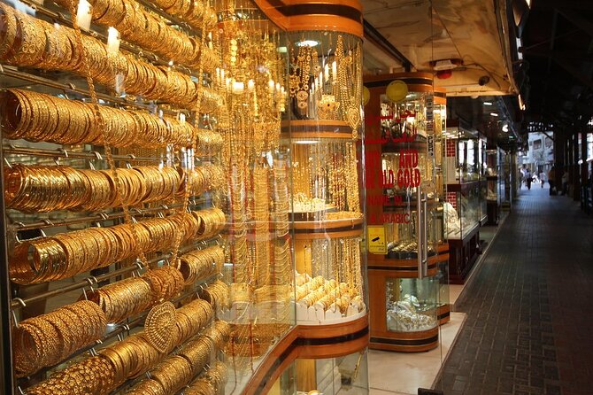 Royal Vision Walking Around Old Dubai Tour With Abra, English Guide - Pickup and Drop-off Arrangements