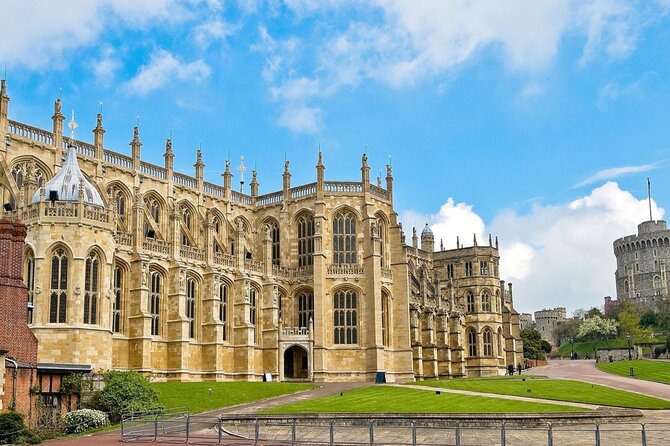 Royal Windsor and Eton Riverside Private Tour From London - Tour Schedule