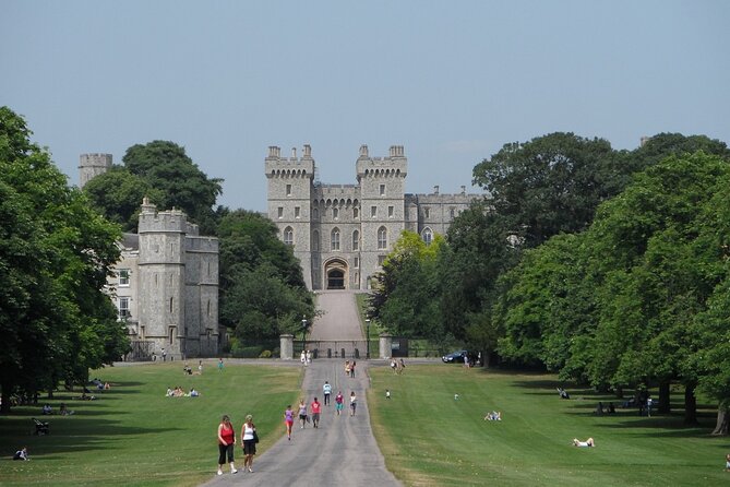 Royal Windsor Castle Private Tour With Fast Track Pass - Pickup Information