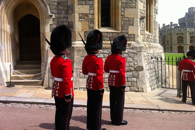 Royal Windsor Castle Private Tour With Fast Track Pass - Tour Price and Booking