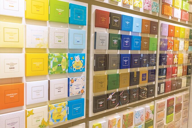 ROYCE CACAO&CHOCOLATE TOWN & Machiakari in Ebetsu - Convenience and Accessibility