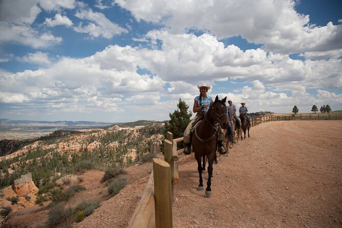 Rubys Horseback Adventures Utah 1.5 Hour Ride - Physical Fitness Requirements