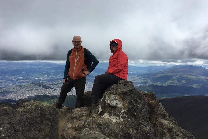 Ruco Pichincha Summit Hike - Meeting Point and Transportation