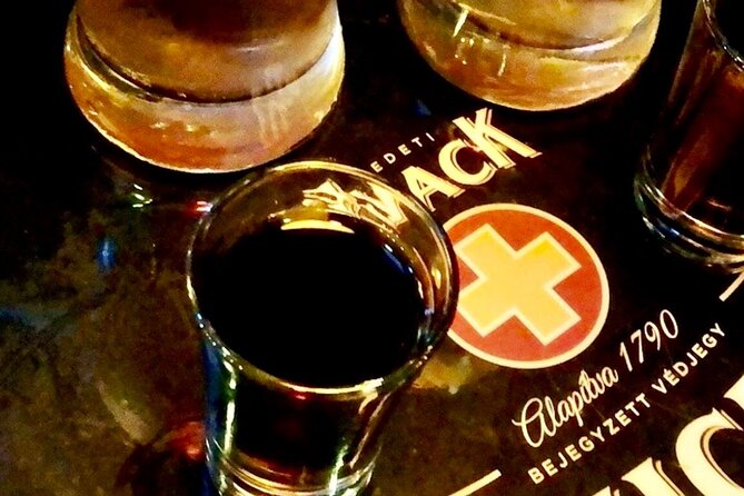 Ruin Pub Walking Tour With a Local Hostess in Budapest - Responsible Drinking Practices