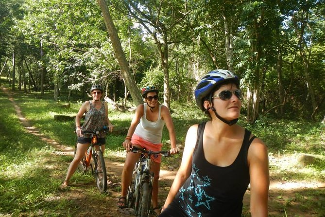 Ruins Temples of Beng Mealea Cycling Tour - Exploring Beng Mealea Temple