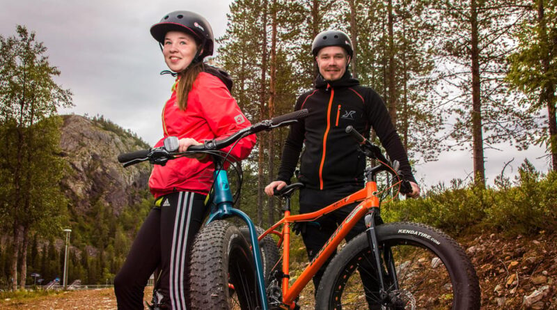 Ruka : Into the Forest With Fatbikes - Exploring Iisakki Village