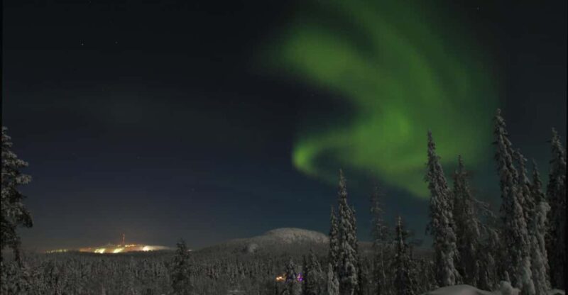Ruka: Searching for the Northern Lights With Snowshoes - Packing and Gear