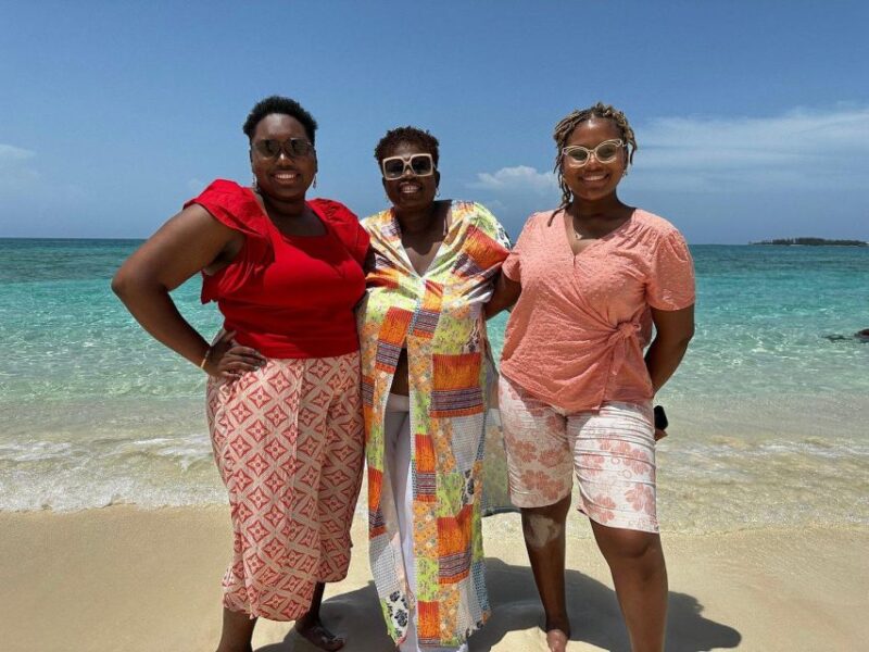 Rum Reggae and Rhythms Tour - Visiting Notable Sites