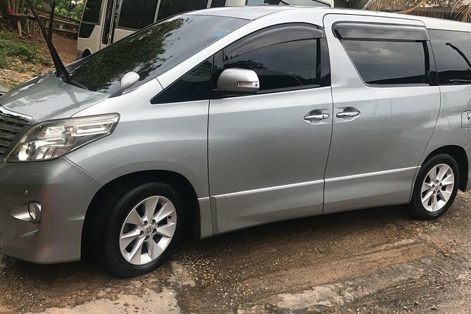 Runaway Bay Hotels Transfers between Montego Bay Airport - The Booking and Confirmation Process