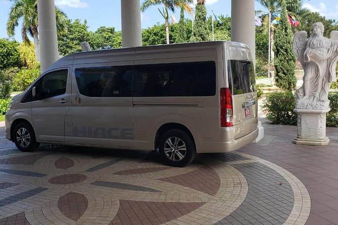 Runaway Bay Hotels Transfers Between Montego Bay Airport - Customer Reviews