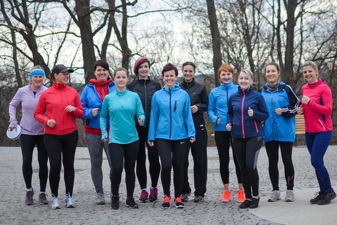 Running Private Tour - Scenic Route With a Runner - Meeting and Pickup