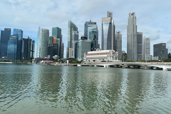 Running Tour in Singapore City by a Licensed Tourist Guide - Health and Accessibility