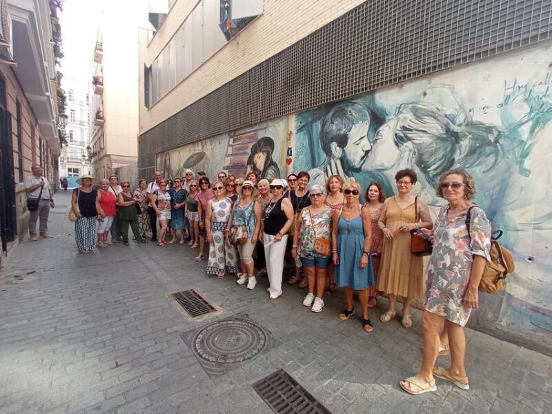 - Ruta Del Carmen: a Neighborhood With Charisma and History - Significant Historical Figures and Their Legacies