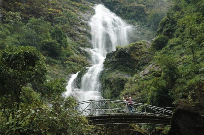 Sa Pa: The Roof of Indochina-Trek to Fansipan Peak Full Day - Trip Booking and Cancellation