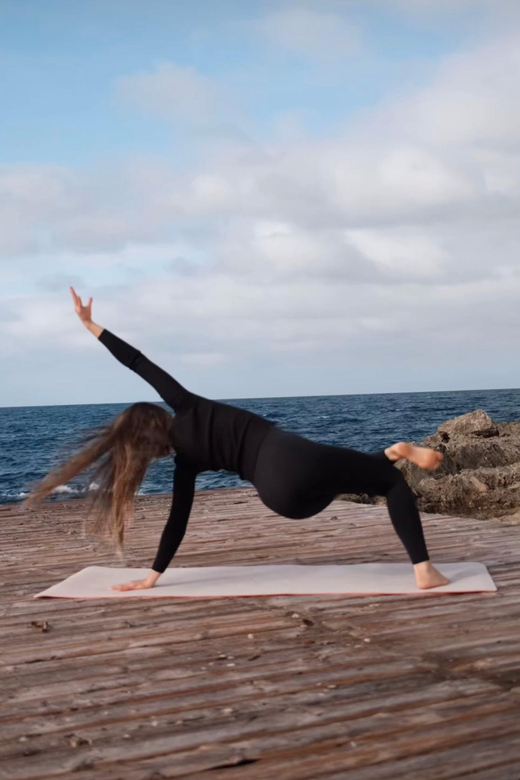 Sa Rapita - Vida Magica: Vinyasa Yoga Class at the Beach - Energizing Session