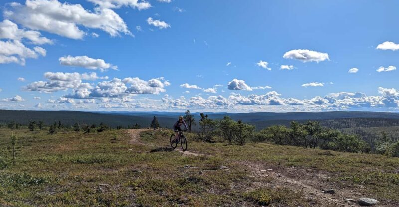 Saariselkä: Flow Trails and Rock Gardens Mountain Bike Tour - Experience Details