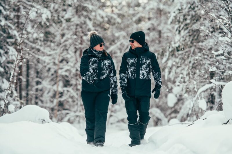 Saariselkä: Winter Clothing Rental With Snow Boots - Clothing and Accessories Offered
