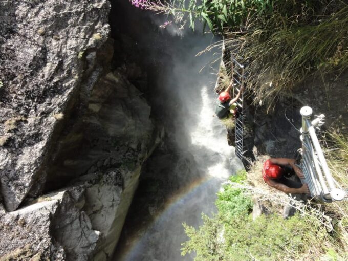 Saas-Fee: Gorge Alpine Via Ferrata and Flying Fox Tour - Climbing the Via Ferrata