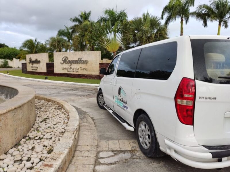 Sabana De La Mar / Punta Cana: 1-Way Private Transfer - Pickup and Drop-off