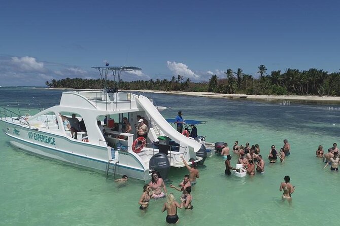 Sabina Del Mar Party Boat VIP - Boat and Crew Highlights