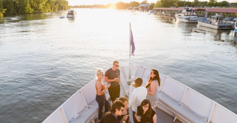 Sacramento: Alive After Five Cocktail River Cruise - Experience Highlights