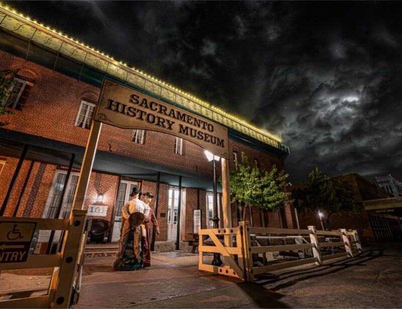 Sacramento: Gunslingers Ghosts and Ghouls Walking Tour - Booking and Cancellation