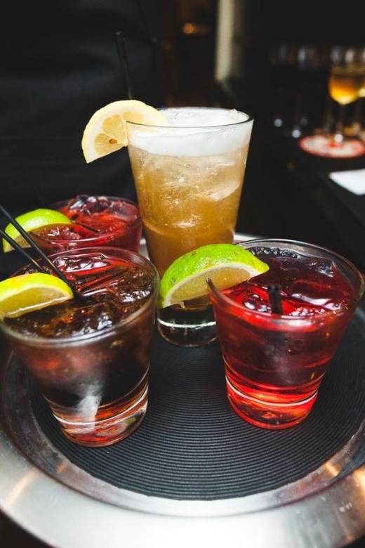 Sacramento: New Years Eve Rock the Yacht Cruise - Key Points