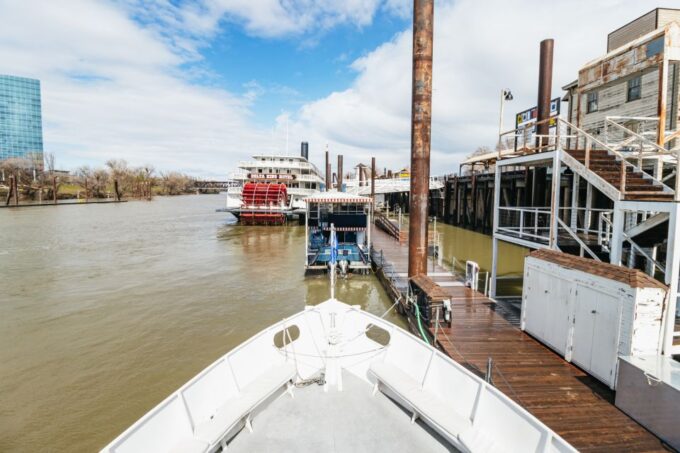 Sacramento: River Cruise With Narrated History - Booking and Availability