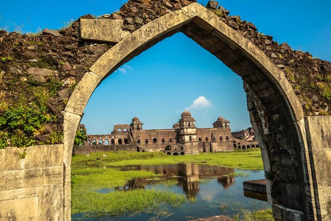 Sacred Sanctuaries: Omkareshwar & Asirgarh Fort Day Tour - Good To Know