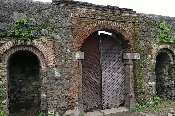 Sacred Sanctuaries: Omkareshwar & Asirgarh Fort Day Tour - Preparing for the Tour